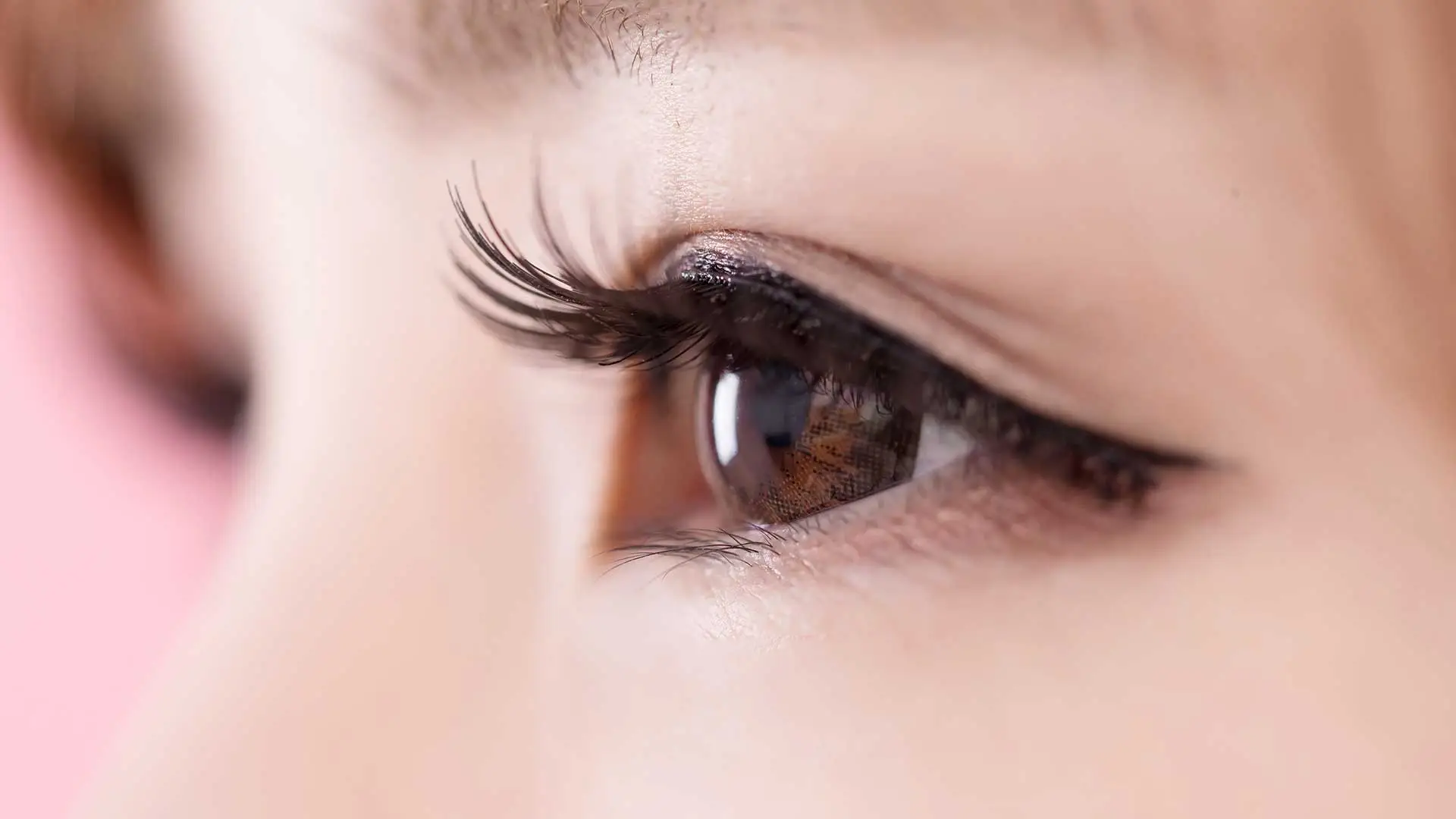 Do Lash Serums Work on Eyebrows? Truth Revealed!