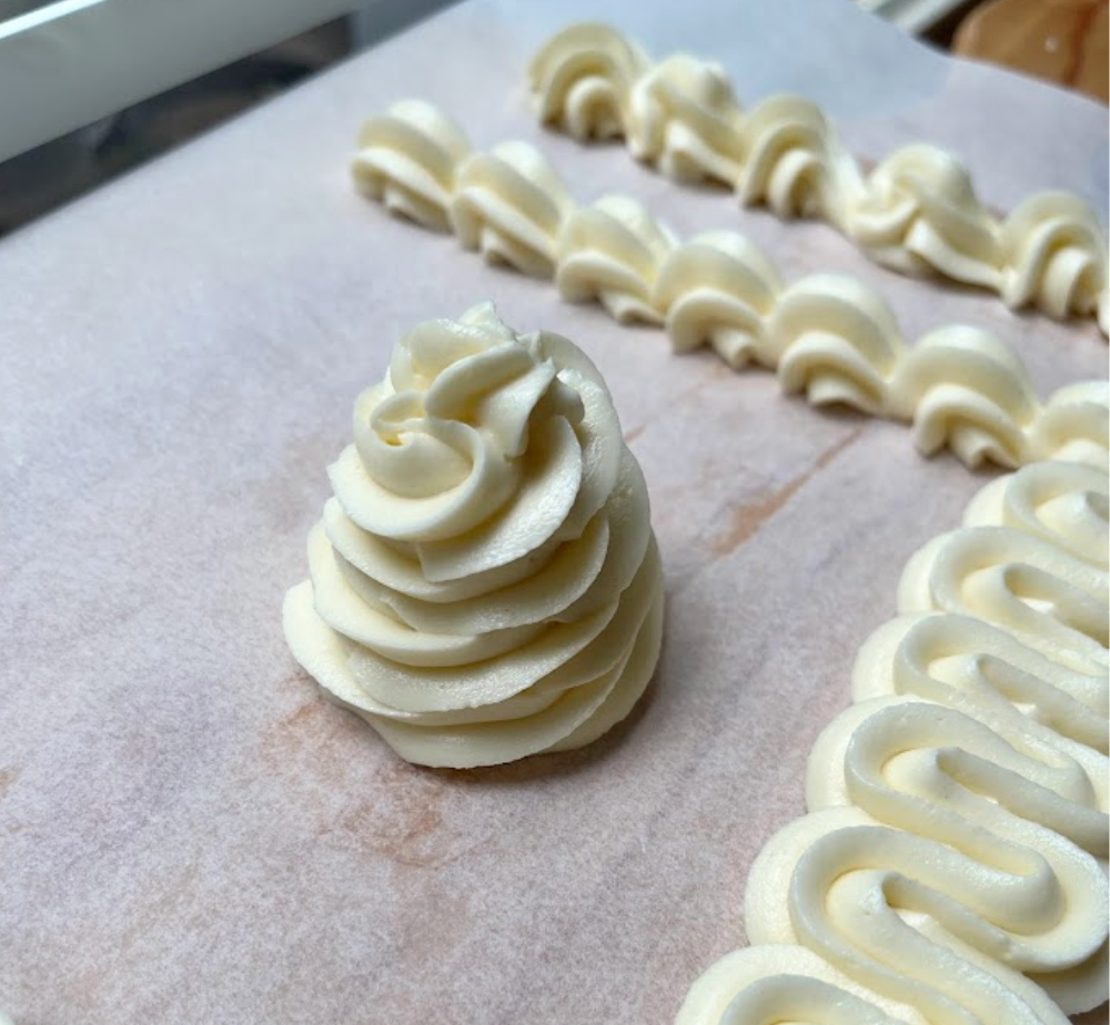 Easy Guide: How to Make Icing from Scratch Without Powdered Sugar