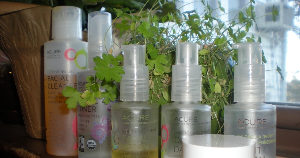 Acure Organics Seriously Firming Facial Serum Review: Worth It?
