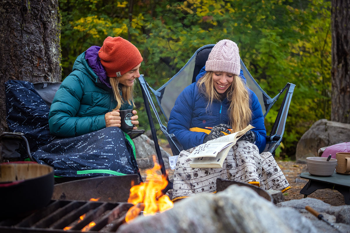Top Puffy Blanket Reviews: Find Your Cozy Perfect Match
