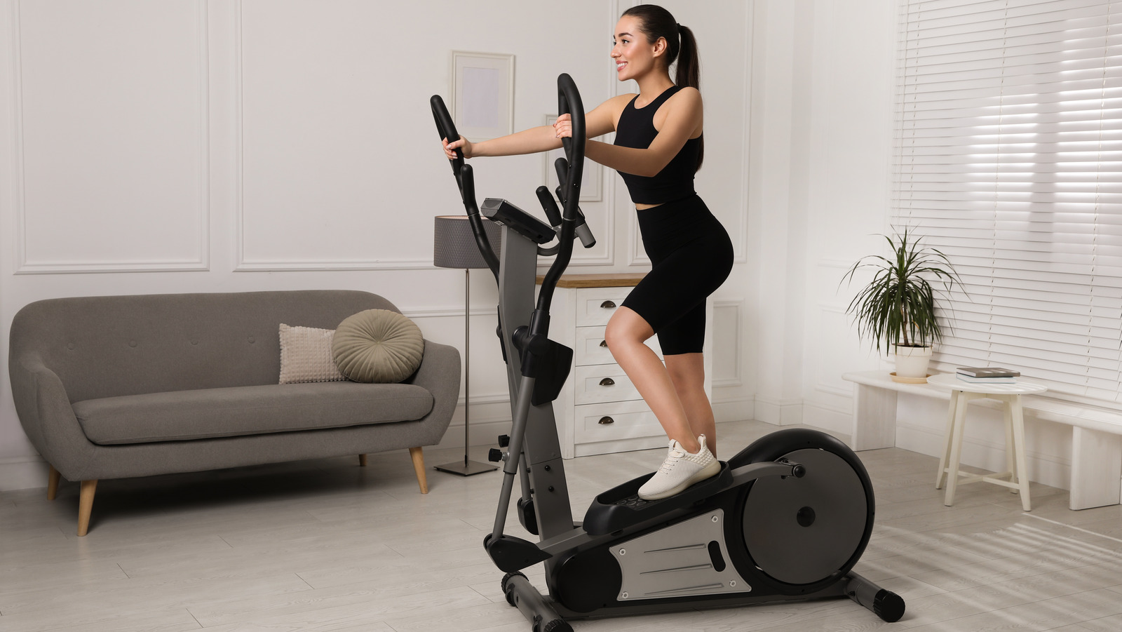 Elliptical for Glutes: Top Moves to Tone Your Butt Fast