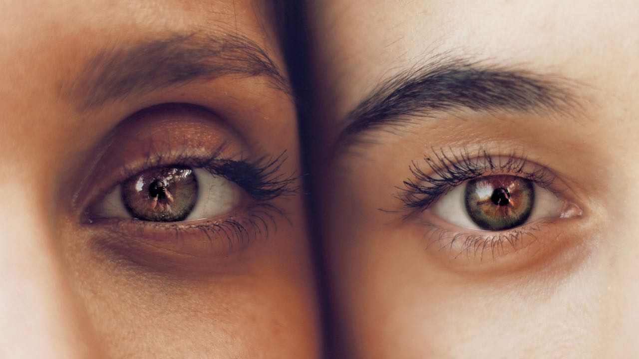 Does Eyelash Serum Work on Eyebrows? Truth Revealed!