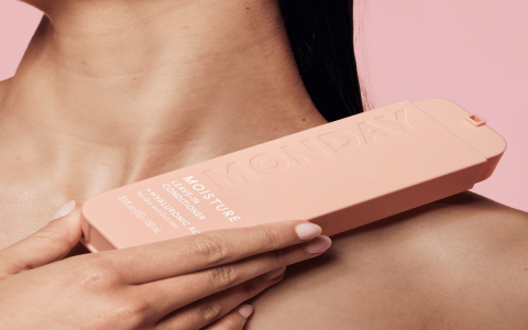 Leave In Conditioner vs Hair Serum: Which Wins?