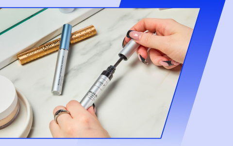Does Lash Growth Serum Work? 2025 Dermatologist Says