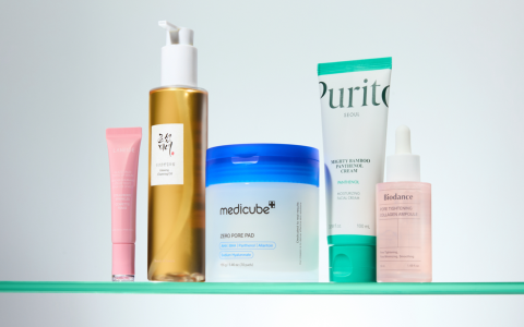 Hydrating Korean Bean Essence Serum for Glass Skin Glow