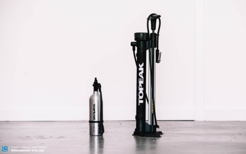 Floor Pump Review: Accurate Gauge & Easy Tire Inflation Tips