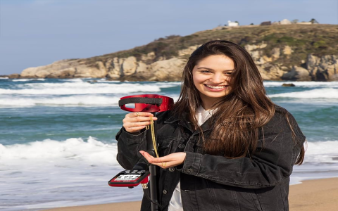 Discover Nokta FindX: Is This Budget Detector Worth It?