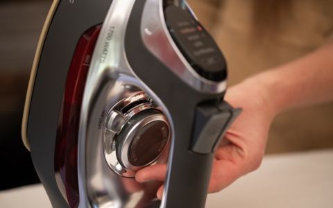 CHI Steam Iron Reviews: Is This the Best Iron in 2025?