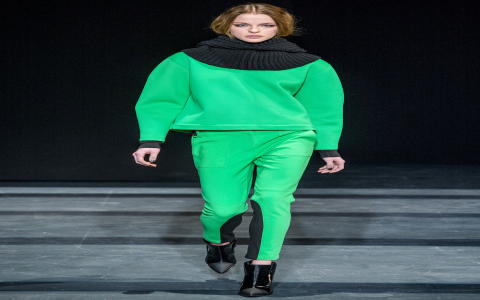 Top 5 Turtleneck Dickies to Elevate Your Style Now