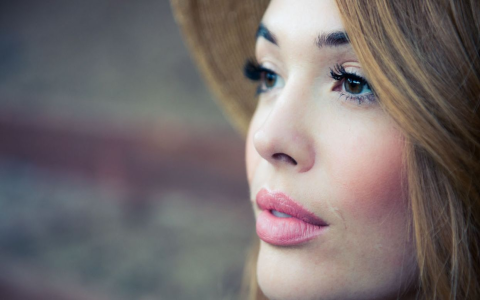 Jane Ross Stylist: Transform Your Look Today
