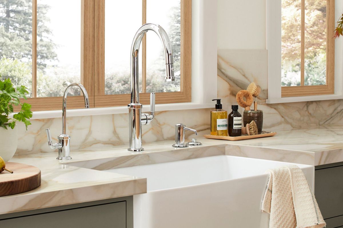 Farmhouse Sink Reviews: 7 Best Choices for Every Kitchen!
