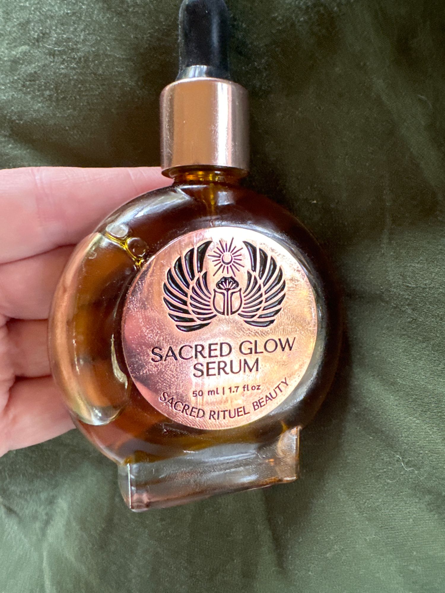 Sacred Rituel Serum Review: Is It Worth $$$?