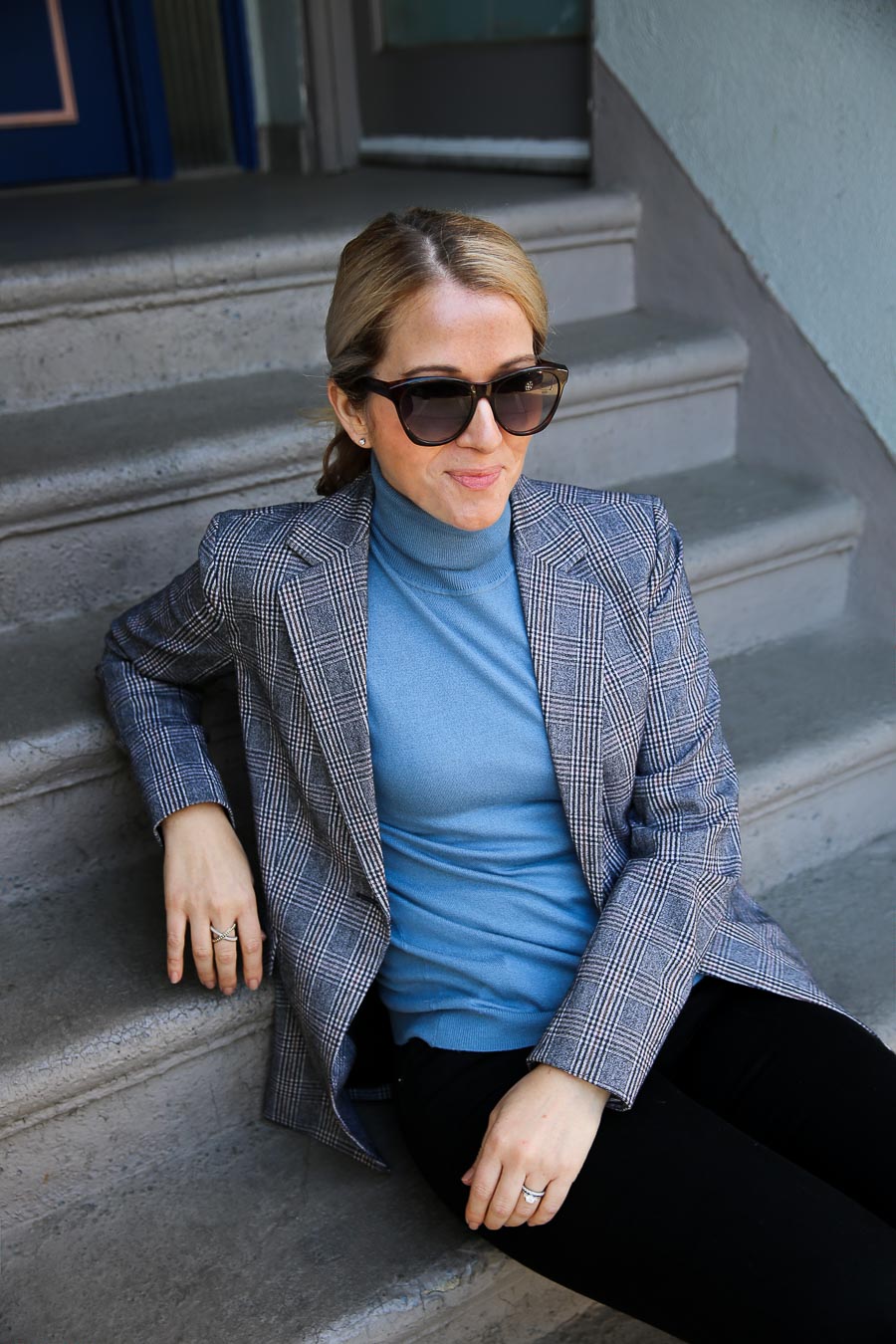 5 Stunning Turtleneck Blazer Combo Ideas That Turn Heads