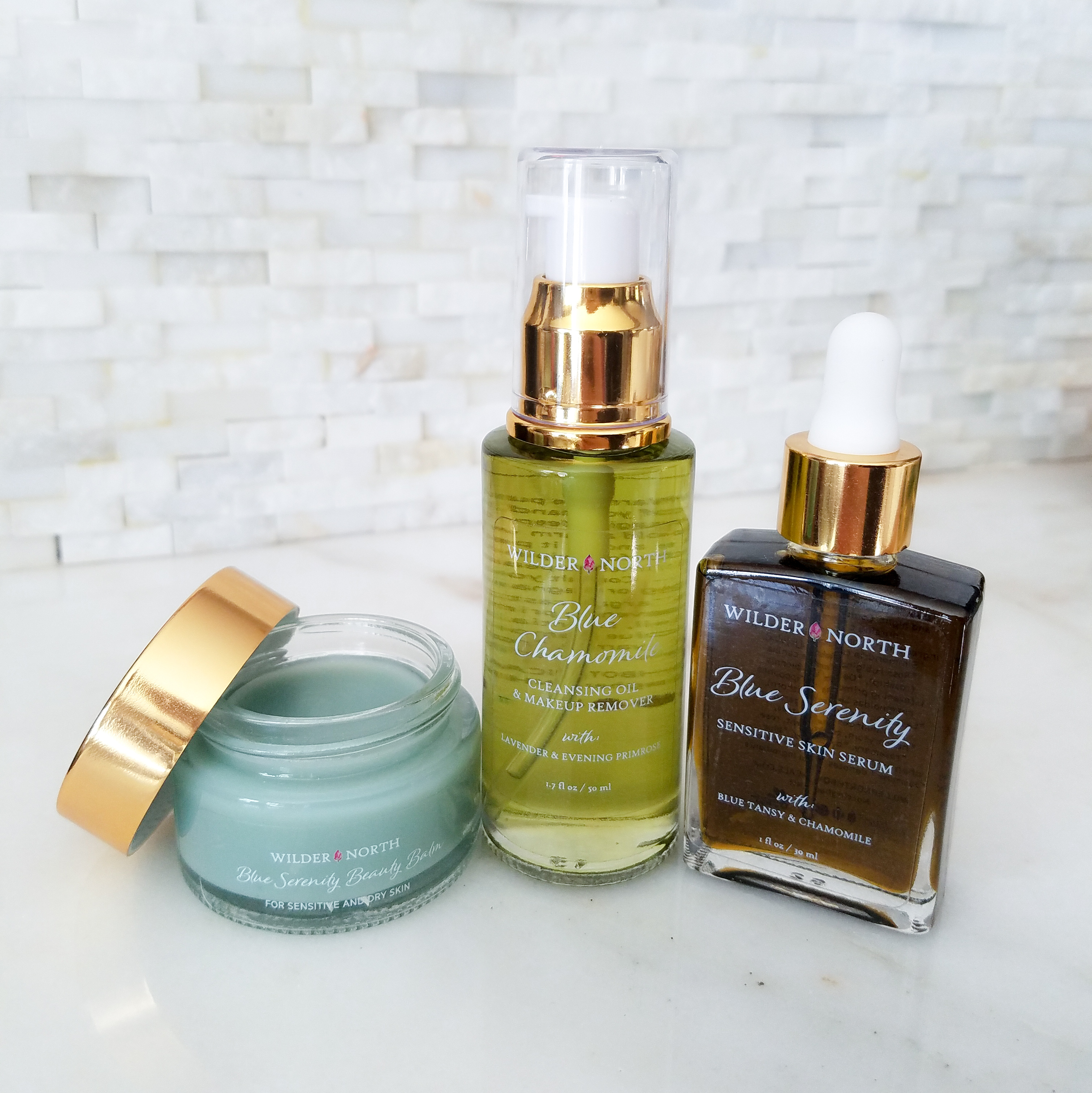 What Are Water Based Serums & Why Oily Skin Loves Them