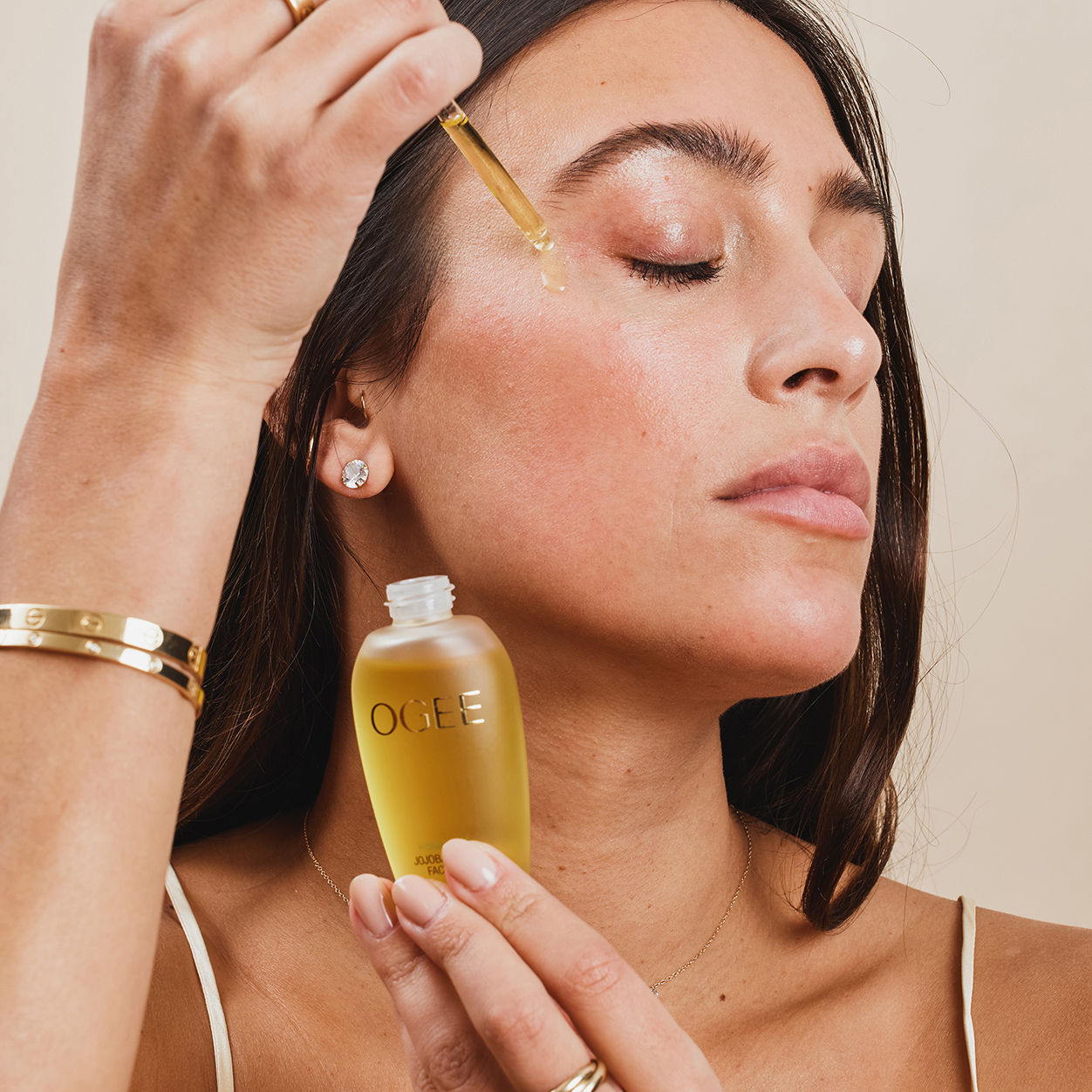 Best Jojoba Oil Face Serum for Glowing Skin 2025