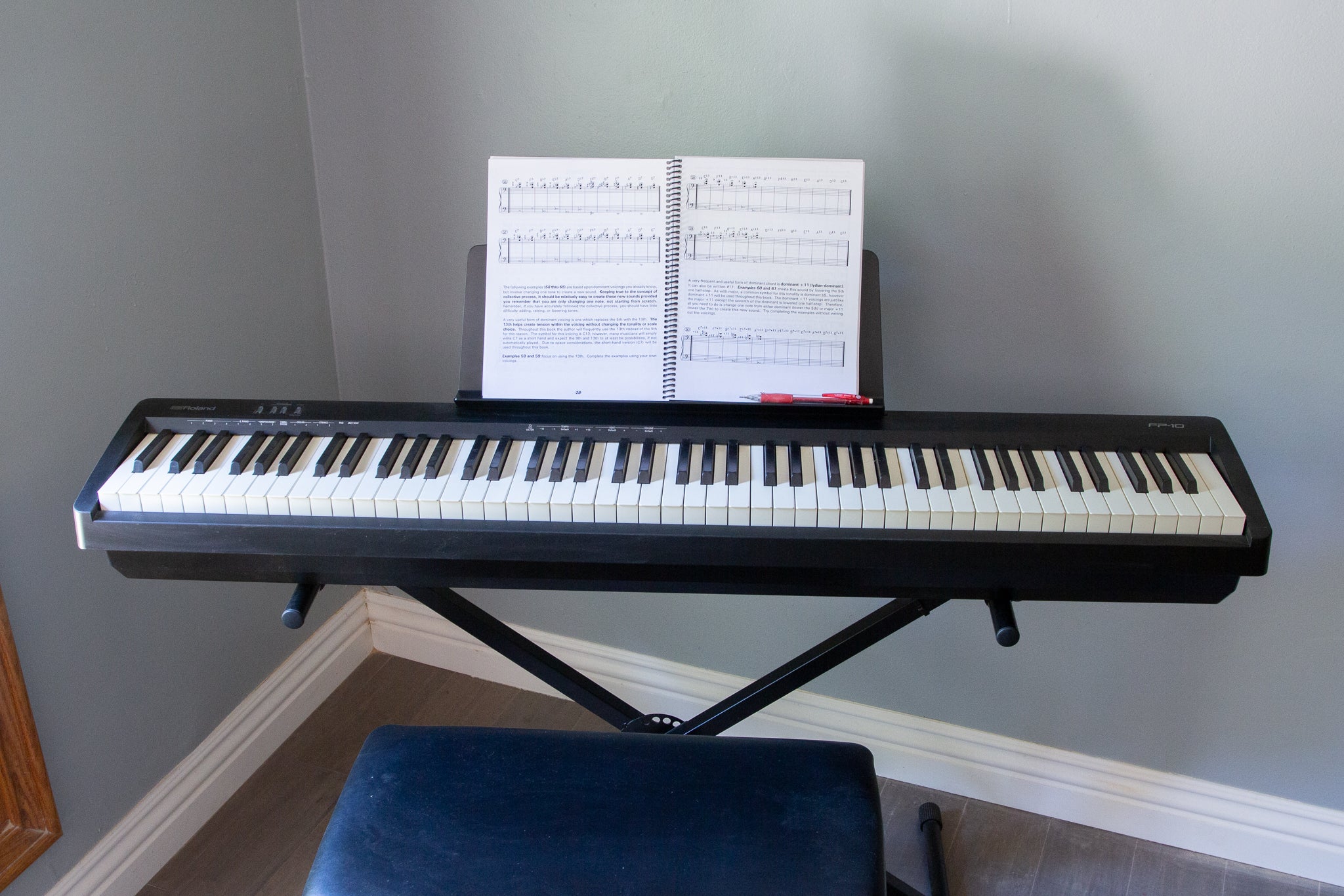 Piano Keyboard Reviews Compared: Top Digital Pianos & Buying Guide