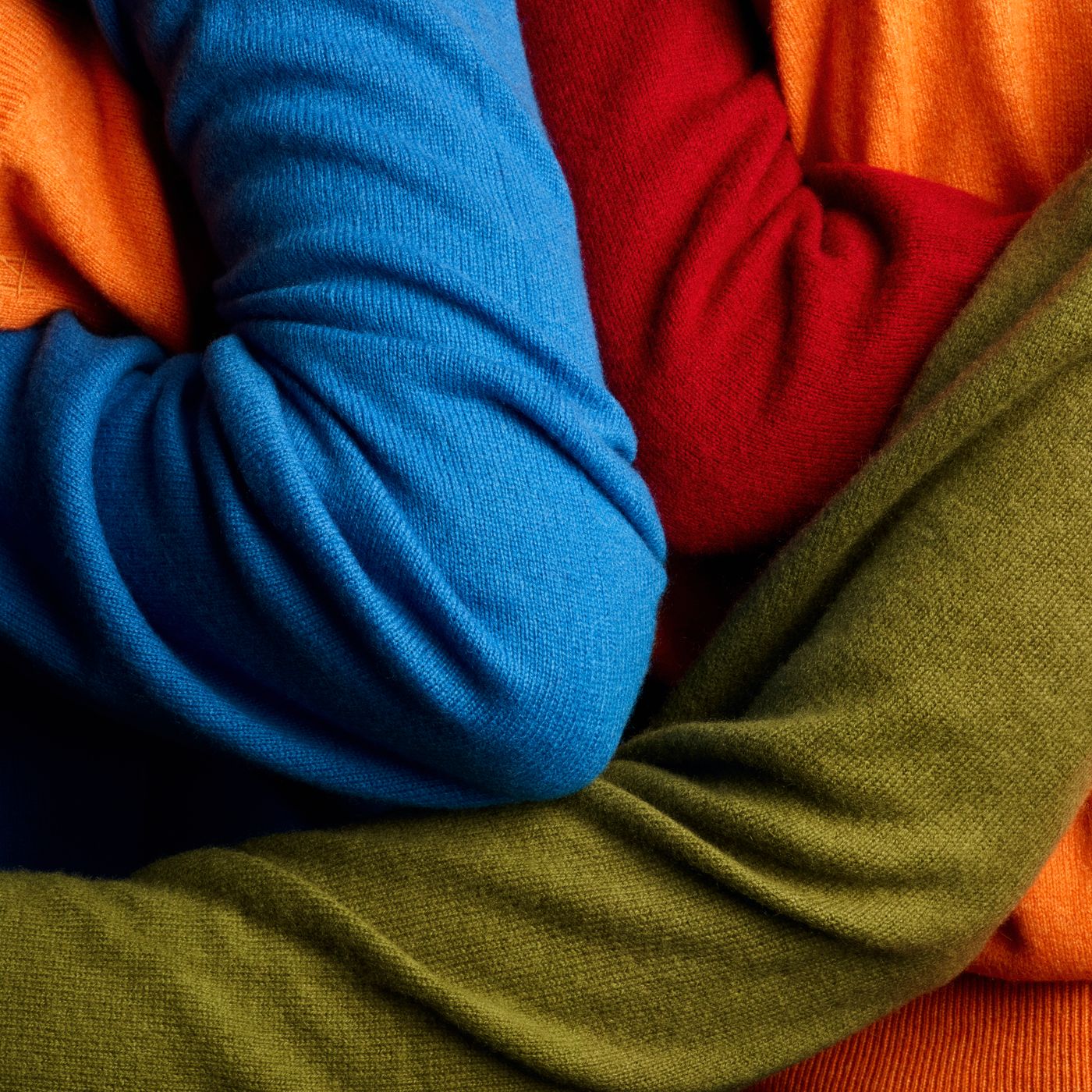 Pura Cashmere Reviews: Is the Quality Worth the Price? Luxury Knitwear & Fit Insights