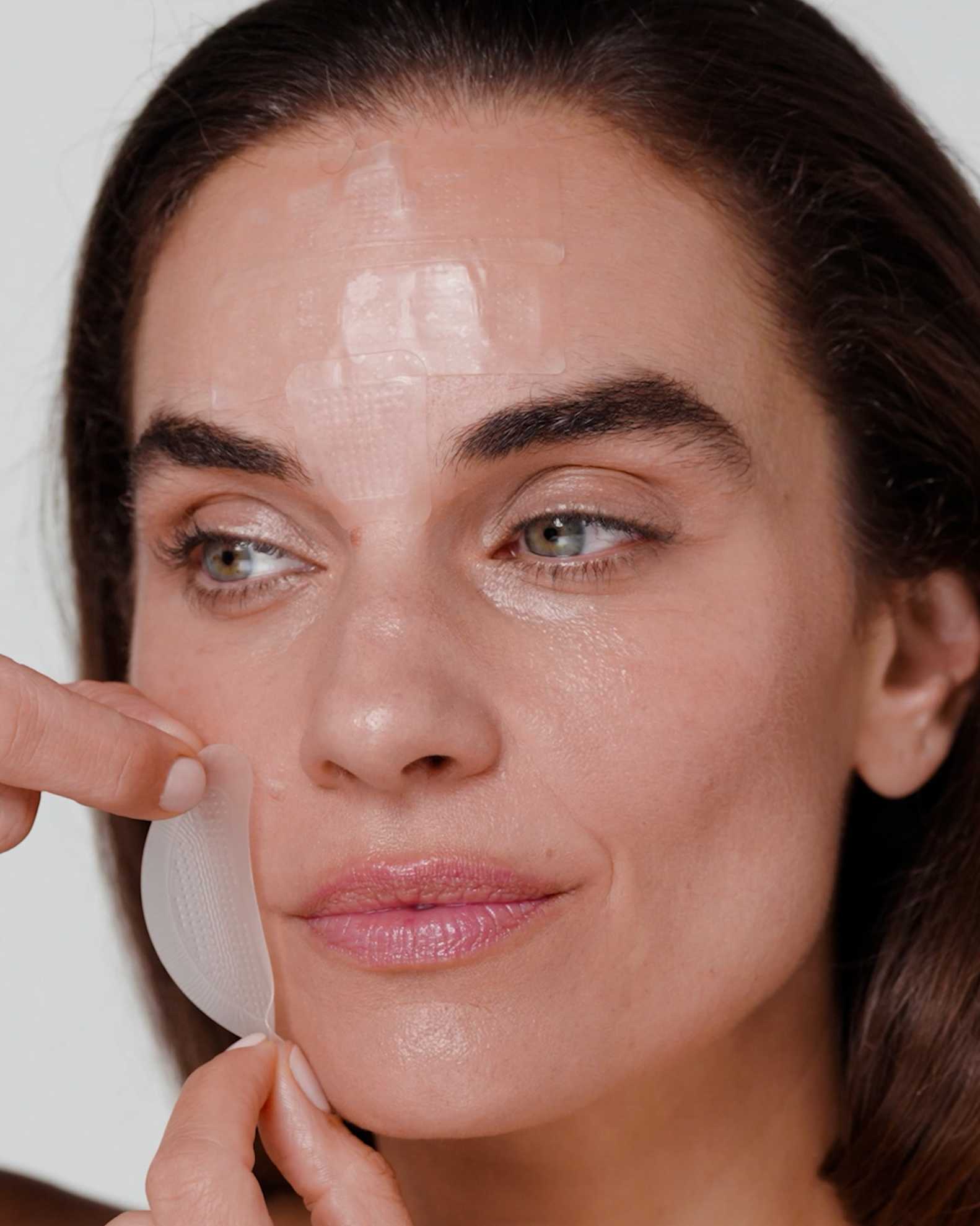 This Diamond Beauty Serum Erases Wrinkles in 30 Days