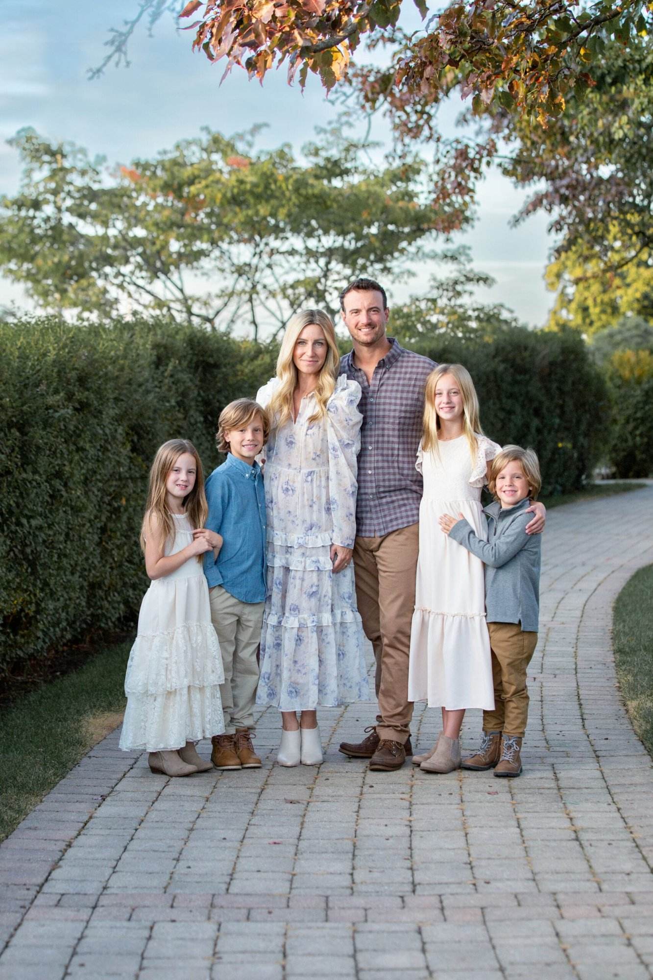 Fall Family Photo Outfits: 20 Stunning Ideas to Copy